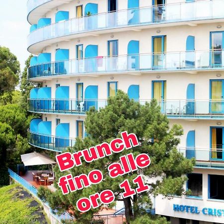 Hotel Cristallo Lignano Sabbiadoro Exteriör bild