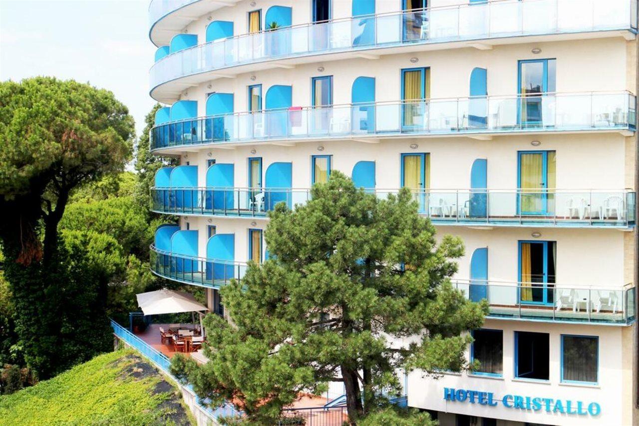 Hotel Cristallo Lignano Sabbiadoro Exteriör bild